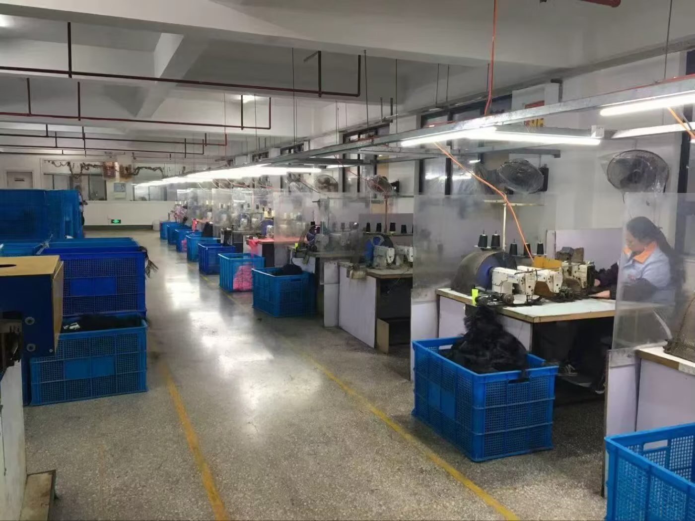 Production workstations at a cooperating production partner